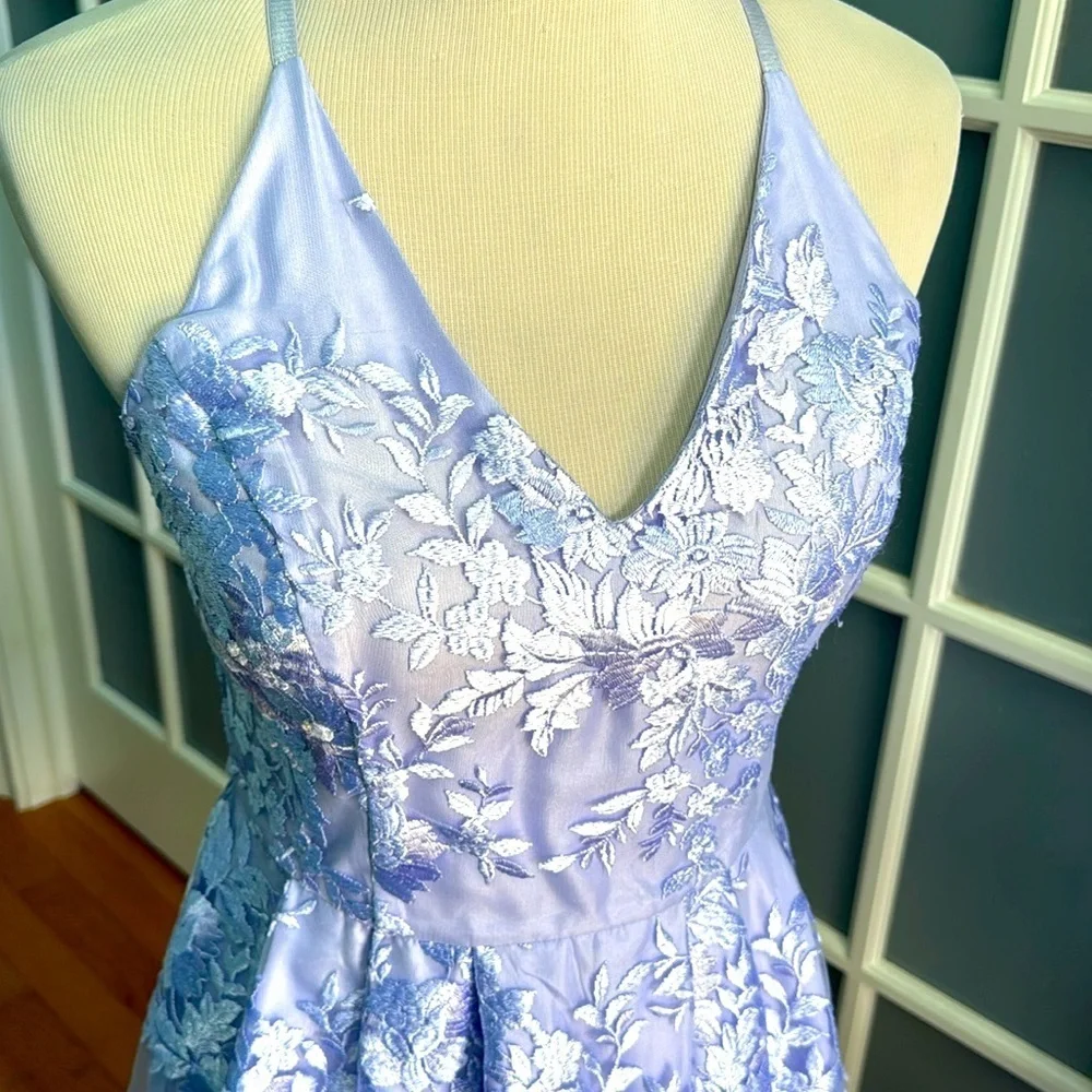 BCX  Embroidered Lined Lavender Nylon Fit & Flare Flocked Mesh Dress Sz 9